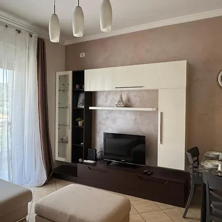 Апартаменты Elegant In Lungomare - N 23 *