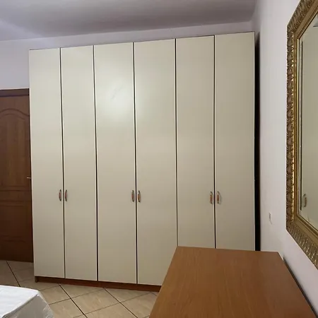 Elegant In Lungomare - N 23 Lägenhet Vlorë
