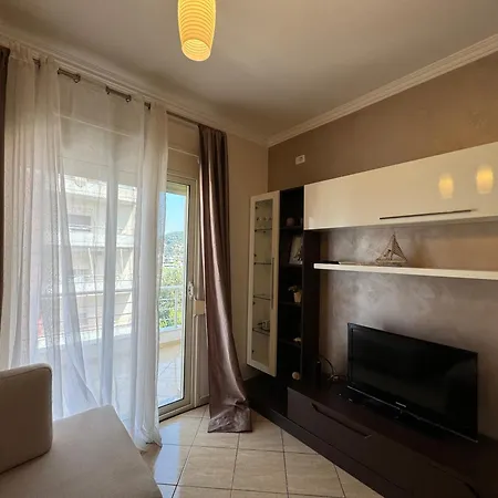 Elegant In Lungomare - N 23