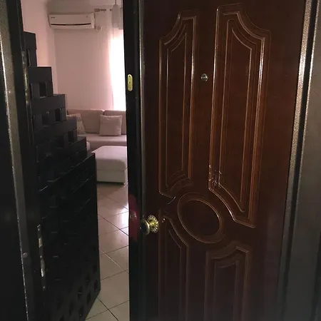 Elegant In Lungomare - N 23 Lägenhet Vlorë